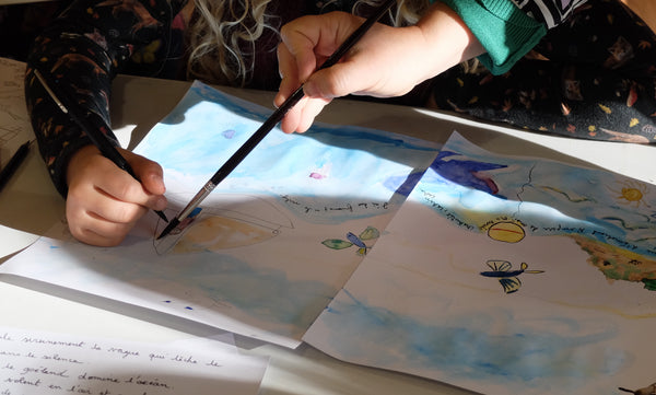 Création d'une fresque collective : un atelier parent-enfant