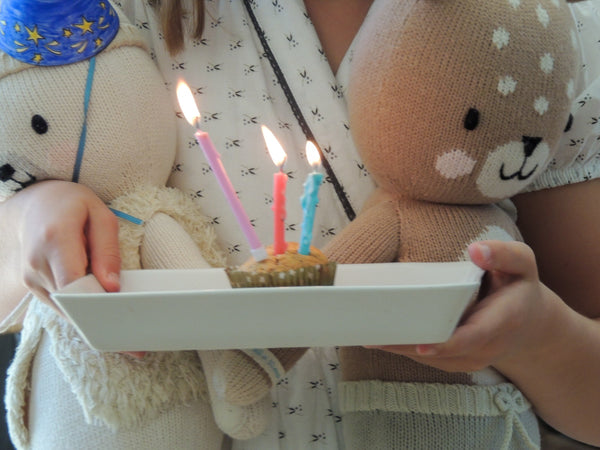 Je fête l'anniversaire de mon doudou !